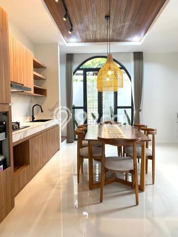 Vila Strategis di , Area 150m2m², Dekat Badung, Badung Vila Strategis di , Area 150m2m², Dekat Badung, Badung