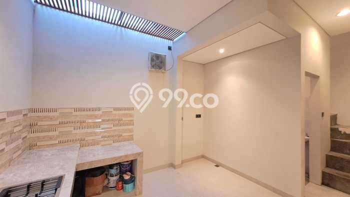 Disewakan! Rumah 2 Kamar Tidur &
2 Kamar Mandi di Taman Holis Indah, Bandung Disewakan! Rumah 2 Kamar Tidur &
2 Kamar Mandi di Taman Holis Indah, Bandung