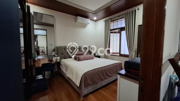 Dijual Rumah Mewah Megah Dengan View Cantik di Cipaku, Bandung Dijual Rumah Mewah Megah Dengan View Cantik di Cipaku, Bandung