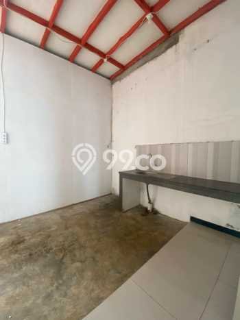 RECOMMENDED! Rumah kawasan Taman Kopo Indah, 2 KT, Lokasi Strategis, LT 102m² LB 90m² RECOMMENDED! Rumah kawasan Taman Kopo Indah, 2 KT, Lokasi Strategis, LT 102m² LB 90m²