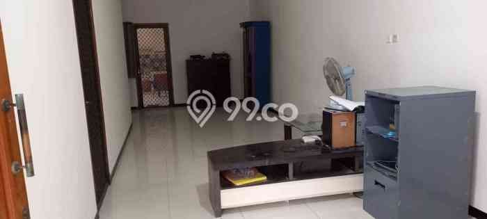 For Sale Rumah 3 Kamar Lokasi Ideal Bagus dan Strategis di Rungkut For Sale Rumah 3 Kamar Lokasi Ideal Bagus dan Strategis di Rungkut