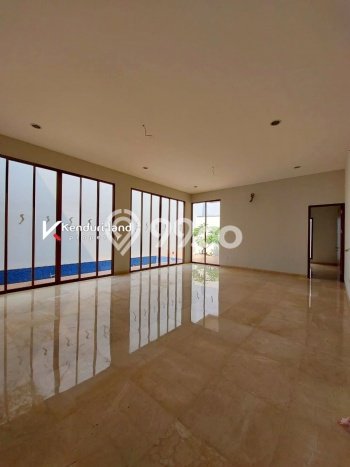 Rumah Elit Modern Tanpa Renovasi di Ampera Jakarta Selatan Rumah Elit Modern Tanpa Renovasi di Ampera Jakarta Selatan