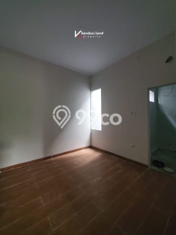 Hunian Cantik Modern Lb 180m2 di Jagakarsa, Jakarta Selatan Hunian Cantik Modern Lb 180m2 di Jagakarsa, Jakarta Selatan