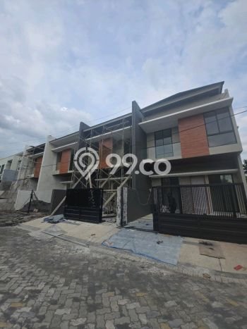 Hunian Nyaman Asri 5 KT Siap Pakai di Panjang Jiwo Surabaya Hunian Nyaman Asri 5 KT Siap Pakai di Panjang Jiwo Surabaya