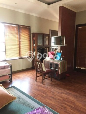 Ready to Use! Luxury House LT 650m2 Desain Elegan di Lubang Buaya Ready to Use! Luxury House LT 650m2 Desain Elegan di Lubang Buaya