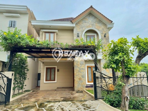 Jual Rumah Mewah Elegan Dengan View Eksklusif di Cinere, Jakarta Selatan Jual Rumah Mewah Elegan Dengan View Eksklusif di Cinere, Jakarta Selatan