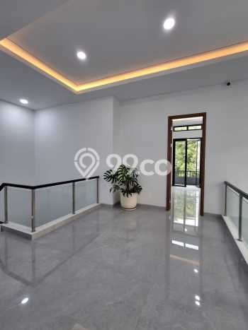 For Sale! Premium House LT 261m2 Desain Elegan di BSD Delatinos For Sale! Premium House LT 261m2 Desain Elegan di BSD Delatinos