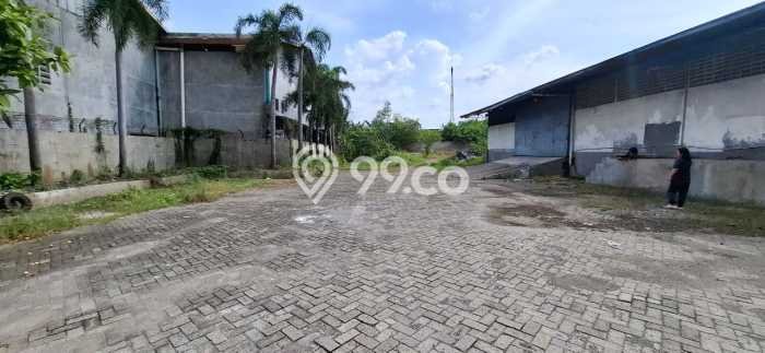 Gudang Komersial Dijual di Karang Tengah Tangerang LT 4900m2 & LB 2000m2 Gudang Komersial Dijual di Karang Tengah Tangerang LT 4900m2 & LB 2000m2