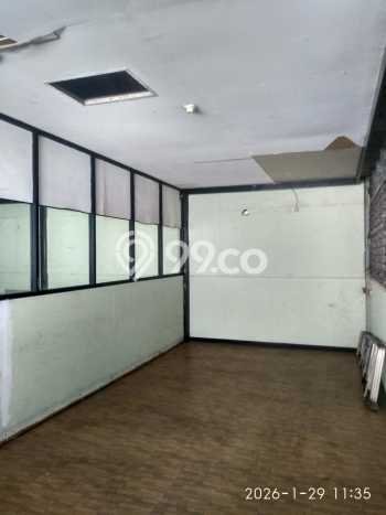 Untuk Dijual! Kantor di Pos Pengumben Jakarta Barat LT 730m2 / LB 700m2 Kawasan Strategis Untuk Dijual! Kantor di Pos Pengumben Jakarta Barat LT 730m2 / LB 700m2 Kawasan Strategis