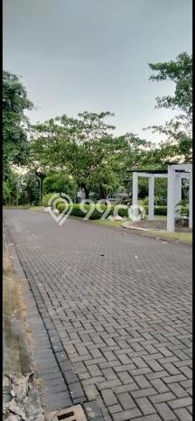 Rumah Elit LB 225m2 Siap Huni Desain Elegan di BSD, Tangerang Rumah Elit LB 225m2 Siap Huni Desain Elegan di BSD, Tangerang
