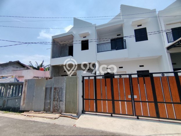 Dijual Rumah Modern 3 KT di Kalisari, Jakarta Timur Dijual Rumah Modern 3 KT di Kalisari, Jakarta Timur