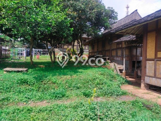 DIJUAL! Vila Kawasan Cileunyi, Area 1000m2m², Posisi Strategis DIJUAL! Vila Kawasan Cileunyi, Area 1000m2m², Posisi Strategis