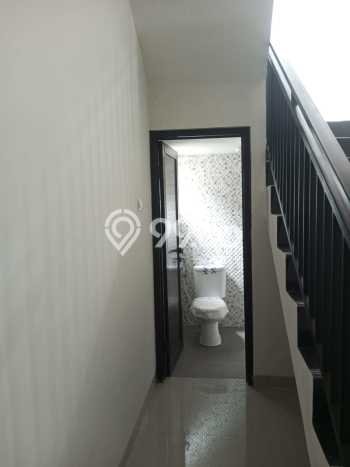 Ruko Disewa di Batununggal, Bandung, LT 82m2 / LB 160m2 Ruko Disewa di Batununggal, Bandung, LT 82m2 / LB 160m2