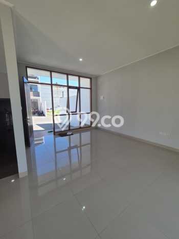 Rumah Luxury Modern Siap Huni di Buah Batu Bandung Rumah Luxury Modern Siap Huni di Buah Batu Bandung