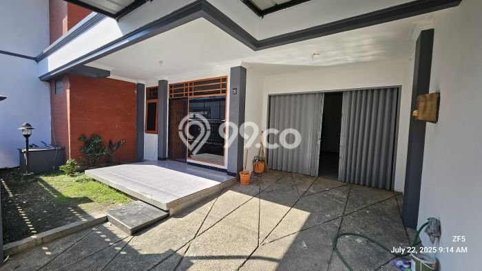 Jarang Ada! Rumah Sewa 4 Kamar Bagus Siap Huni BKR Jarang Ada! Rumah Sewa 4 Kamar Bagus Siap Huni BKR