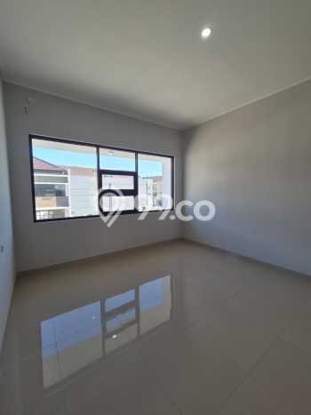 Rumah Luxury Modern Siap Huni di Buah Batu Bandung Rumah Luxury Modern Siap Huni di Buah Batu Bandung