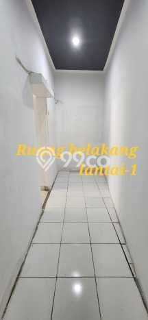 Ruko Disewa di Bandung dengan LB 140m2 Area Komersial Ramai Ruko Disewa di Bandung dengan LB 140m2 Area Komersial Ramai