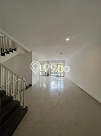 Unit Ruko Dijual di Lengkong Bandung Luas Bangunan 300m2 Unit Ruko Dijual di Lengkong Bandung Luas Bangunan 300m2