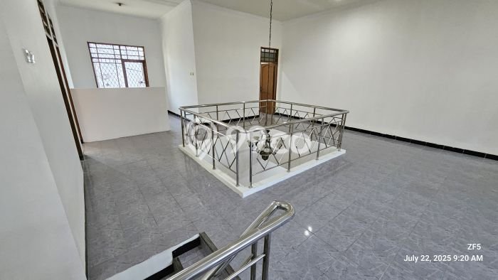 Jarang Ada! Rumah Sewa 4 Kamar Bagus Siap Huni BKR Jarang Ada! Rumah Sewa 4 Kamar Bagus Siap Huni BKR