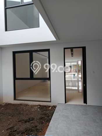 Dijual Cepat Rumah Favorit Siap Huni LB 220m2 di Babakan Ciparay, Bandung Dijual Cepat Rumah Favorit Siap Huni LB 220m2 di Babakan Ciparay, Bandung