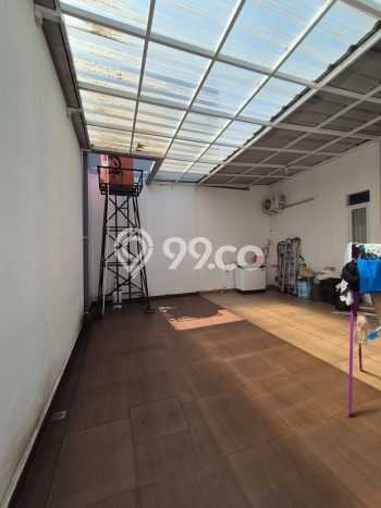 Sewa Rumah Murah di Taman Kopo Indah Bandung dengan 2 KT Sewa Rumah Murah di Taman Kopo Indah Bandung dengan 2 KT