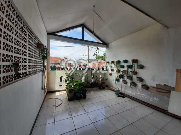 Siap Huni Rumah Mewah 5 Kamar di Regol Dekat ke Mana Pun Siap Huni Rumah Mewah 5 Kamar di Regol Dekat ke Mana Pun