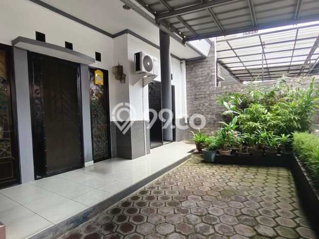 Rumah Luas Asri 4 KT Siap Pakai di Taman Kopo Indah Bandung Rumah Luas Asri 4 KT Siap Pakai di Taman Kopo Indah Bandung