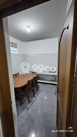 Jarang Ada! Rumah Sewa 4 Kamar Bagus Siap Huni BKR Jarang Ada! Rumah Sewa 4 Kamar Bagus Siap Huni BKR