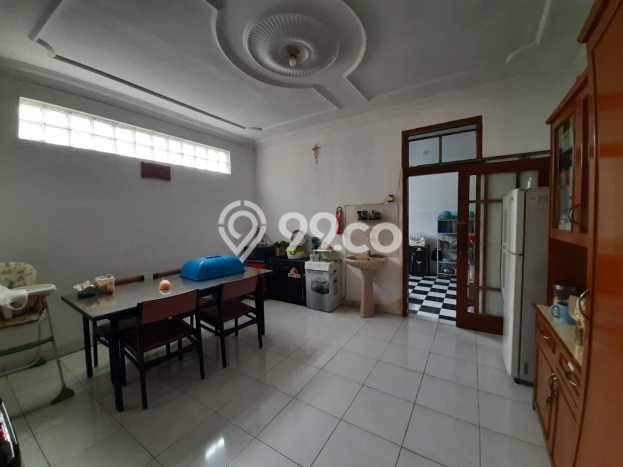 Siap Huni Rumah Mewah 5 Kamar di Regol Dekat ke Mana Pun Siap Huni Rumah Mewah 5 Kamar di Regol Dekat ke Mana Pun
