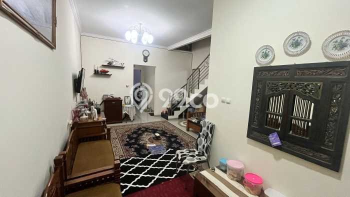 Jual Rumah Bagus Siap Huni LB 150m2 di Arcamanik, Bandung Jual Rumah Bagus Siap Huni LB 150m2 di Arcamanik, Bandung