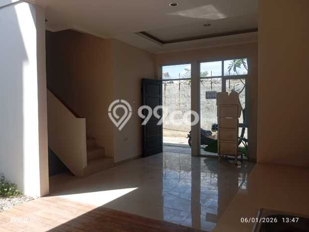Rumah Minimalis 2 KT LT 70m2 di Buah Batu Rumah Minimalis 2 KT LT 70m2 di Buah Batu