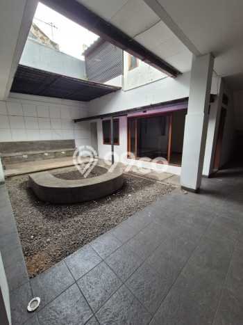 Rumah Disewakan Bandung LT 336m2 LB 220m2 Kawasan Turangga Rumah Disewakan Bandung LT 336m2 LB 220m2 Kawasan Turangga