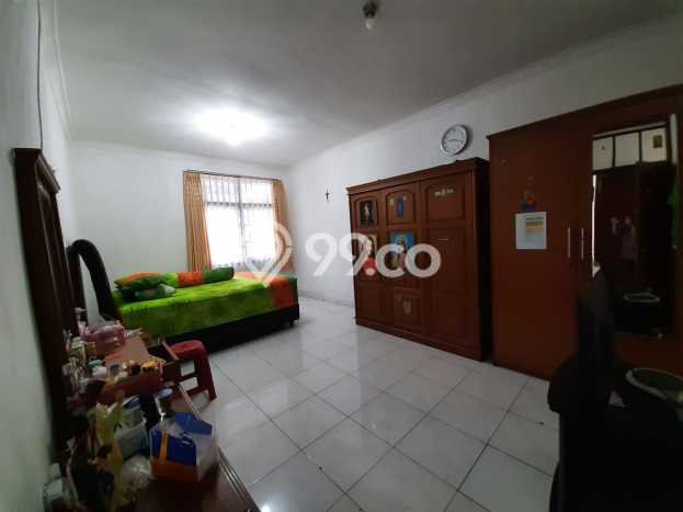 Siap Huni Rumah Mewah 5 Kamar di Regol Dekat ke Mana Pun Siap Huni Rumah Mewah 5 Kamar di Regol Dekat ke Mana Pun
