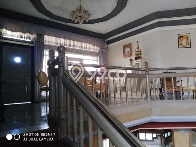 Jual Rumah Luas Elegan Dengan View Eksklusif di Moch Toha, Bandung Jual Rumah Luas Elegan Dengan View Eksklusif di Moch Toha, Bandung
