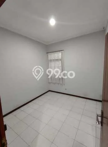 Rumah Cantik Siap Huni Di Batununggal Luas 120m2 Lokasi Strategis Rumah Cantik Siap Huni Di Batununggal Luas 120m2 Lokasi Strategis