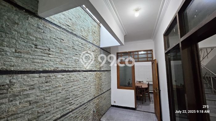 Jarang Ada! Rumah Sewa 4 Kamar Bagus Siap Huni BKR Jarang Ada! Rumah Sewa 4 Kamar Bagus Siap Huni BKR