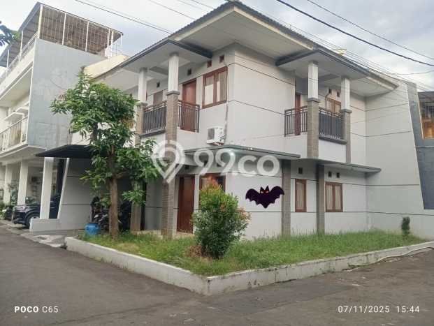 Rumah sewa siap pakai 4 Kamar Tidur di Buah Batu, Bandung Rumah sewa siap pakai 4 Kamar Tidur di Buah Batu, Bandung