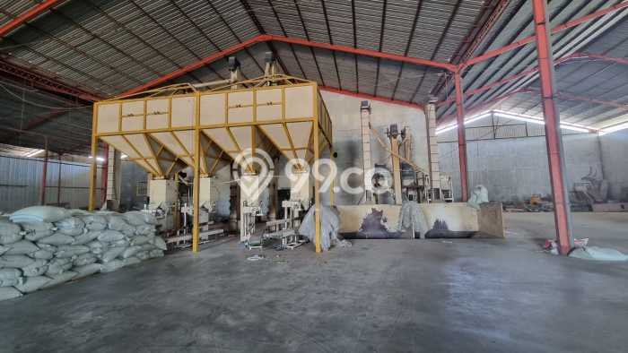 Gudang Dijual Lokasi Emas di Wonosalam Luas 5000m2 Gudang Dijual Lokasi Emas di Wonosalam Luas 5000m2