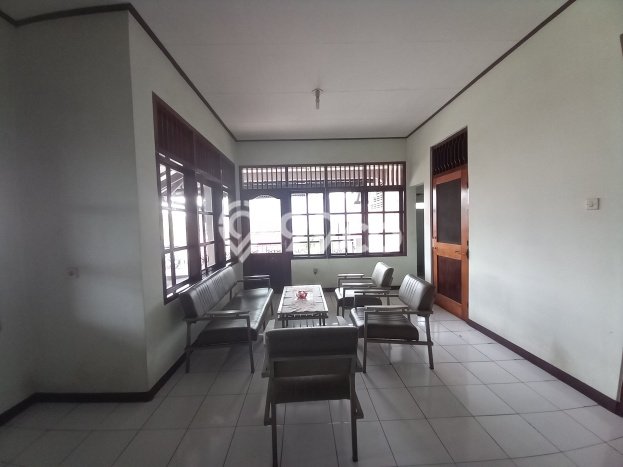 Rumah Mewah Dijual LT 285m2 di Candisari, Semarang Rumah Mewah Dijual LT 285m2 di Candisari, Semarang