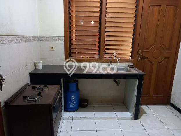 Disewakan! Rumah 3 Kamar Tidur &
2 Kamar Mandi di Puri Anjasmoro, Semarang Disewakan! Rumah 3 Kamar Tidur &
2 Kamar Mandi di Puri Anjasmoro, Semarang