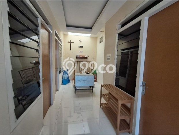 Dijual Rumah Premium dengan Fasilitas Sekitar Lengkap di Semarang Tengah, Semarang Dijual Rumah Premium dengan Fasilitas Sekitar Lengkap di Semarang Tengah, Semarang