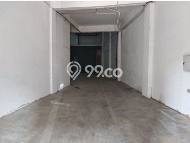 Gudang Lokasi Premium di Semarang Tengah, Luas 350m2m², Disewakan, Area Bisnis Gudang Lokasi Premium di Semarang Tengah, Luas 350m2m², Disewakan, Area Bisnis