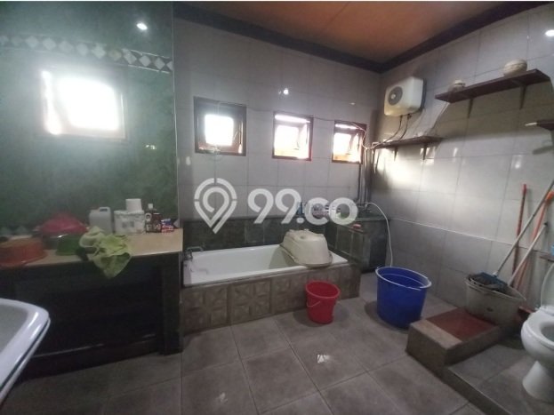 Siap Huni Rumah Mewah 5 Kamar di Semarang Tengah Dekat ke Mana Saja Siap Huni Rumah Mewah 5 Kamar di Semarang Tengah Dekat ke Mana Saja
