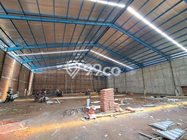 Gudang Disewakan di Kawasan Ramai Ngaliyan, Semarang Gudang Disewakan di Kawasan Ramai Ngaliyan, Semarang