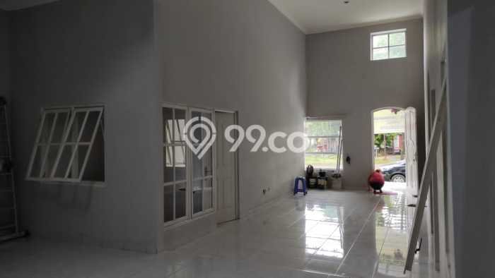 Disewakan! Rumah 3 Kamar Tidur &
2 Kamar Mandi di Graha Padma, Semarang Disewakan! Rumah 3 Kamar Tidur &
2 Kamar Mandi di Graha Padma, Semarang