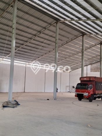Gudang Komersial Disewakan di Bergas Semarang Luas 1600m2 Gudang Komersial Disewakan di Bergas Semarang Luas 1600m2