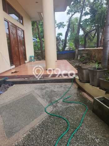 Rumah Elit LB 740m2 Siap Huni Desain Elegan di Citraland, Surabaya Rumah Elit LB 740m2 Siap Huni Desain Elegan di Citraland, Surabaya