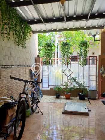 Rumah Modern Minimalis 2 Kamar Siap Huni di Sidoarjo Rumah Modern Minimalis 2 Kamar Siap Huni di Sidoarjo