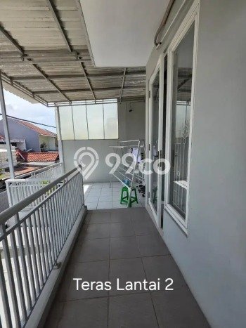 For Sale Rumah 3 Kamar Lokasi Ideal Nyaman dan Strategis di Wiyung For Sale Rumah 3 Kamar Lokasi Ideal Nyaman dan Strategis di Wiyung