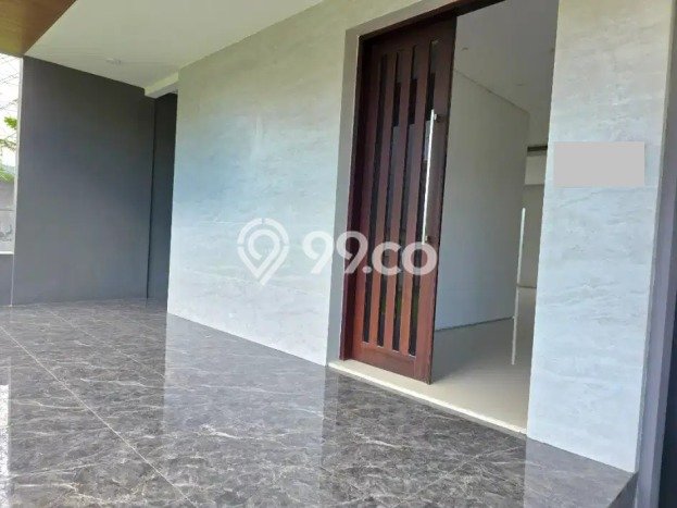 Rumah 4 KT 3 KM View Laut di Wiyung, Surabaya Rumah 4 KT 3 KM View Laut di Wiyung, Surabaya
